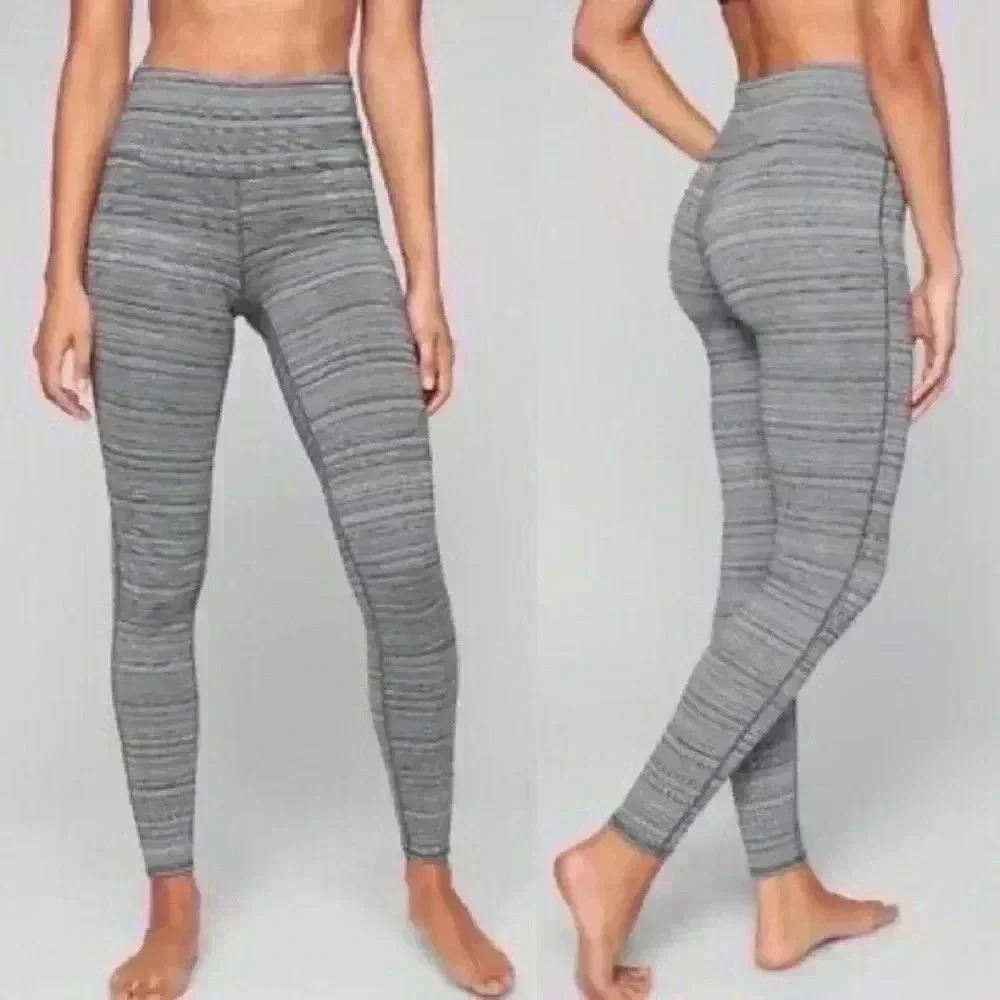 ATHLETA Women's Size Medium Gray High Rise Jacquard Chaturanga Textured Tights